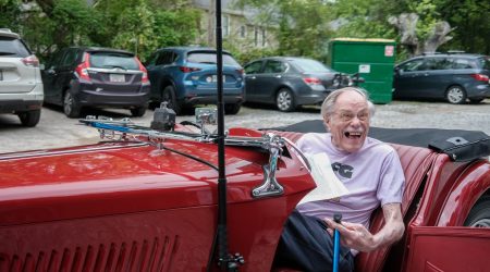 2025-04-26 WRFG - Inman Park Parade - Harlon Joye
